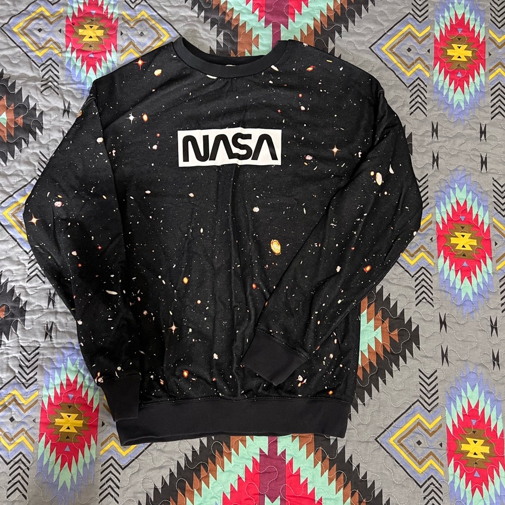 BNWOT- H+M NASA Sweatshirt